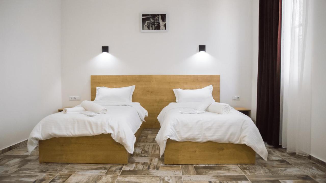 Westay Hotel Tbilisi Exterior foto